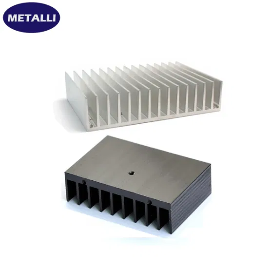 Dissipateur thermique de refroidissement à ailettes en cuivre, pièce CNC de haute précision